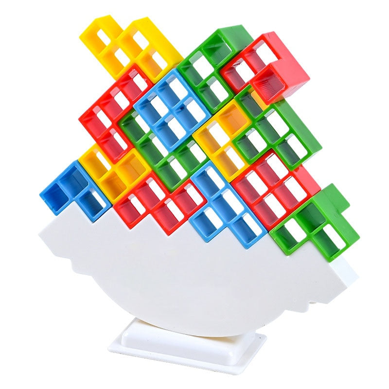 Torre Tetris - Swinging Stacking Cubes